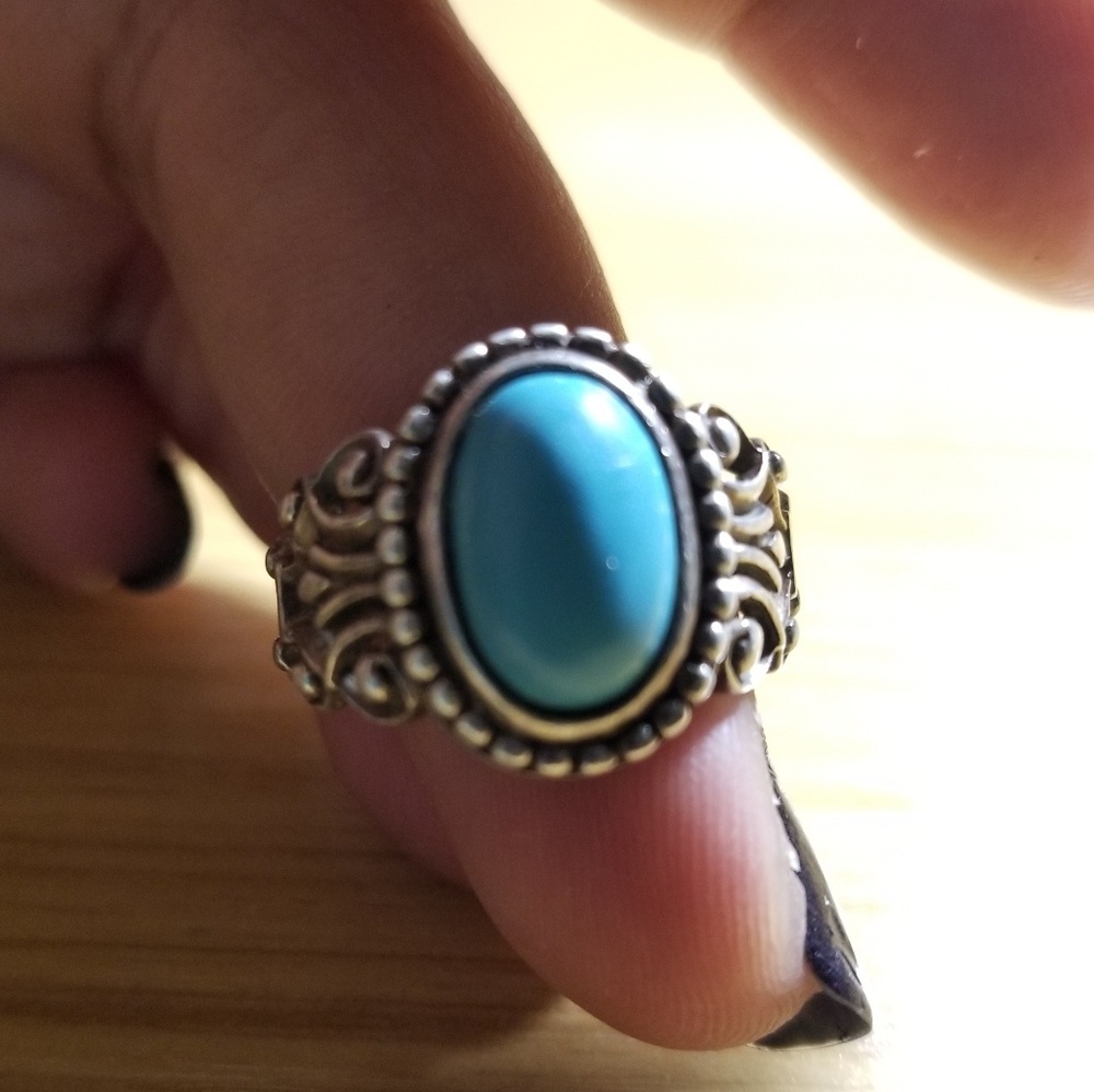 Avon Sterling Silver Turquoise Ring